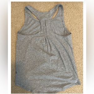 Lululemon tank